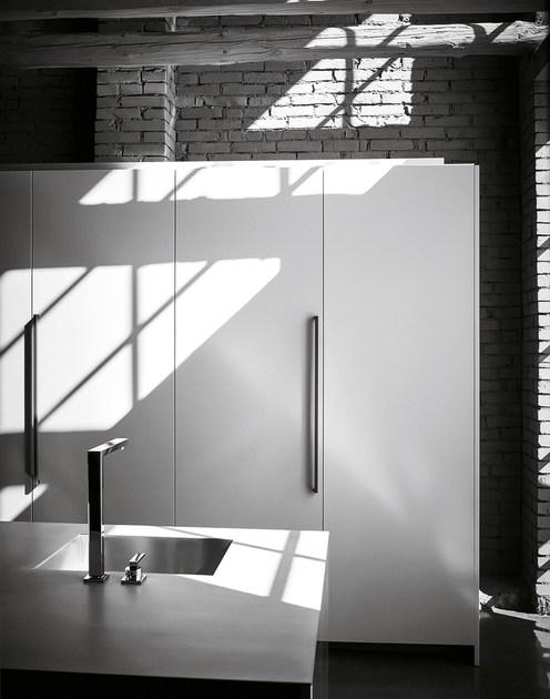 Cesar Модульная кухня из нержавеющей стали и феникса с островом Maxima 2.2 sun-id-1450647 - Вид №7