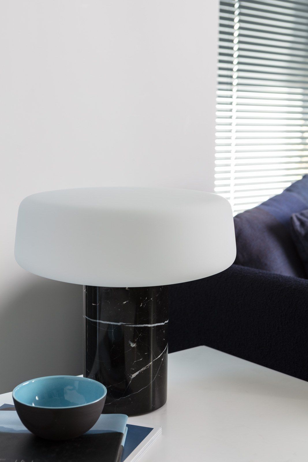 Черная мраморная светодиодная настольная лампа Marquina Case SOLID ARCH-00096833 - Вид №15