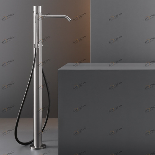 Свободно стоящий смеситель для ванной Н. 870 мм с цилиндрическим ручным душем диаметр 18 мм  GIO98 CEADESIGN 