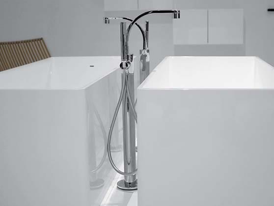 Однорычажный смеситель для ванны с ручным душем Ceramica Flaminia ONE ARCH-00132844