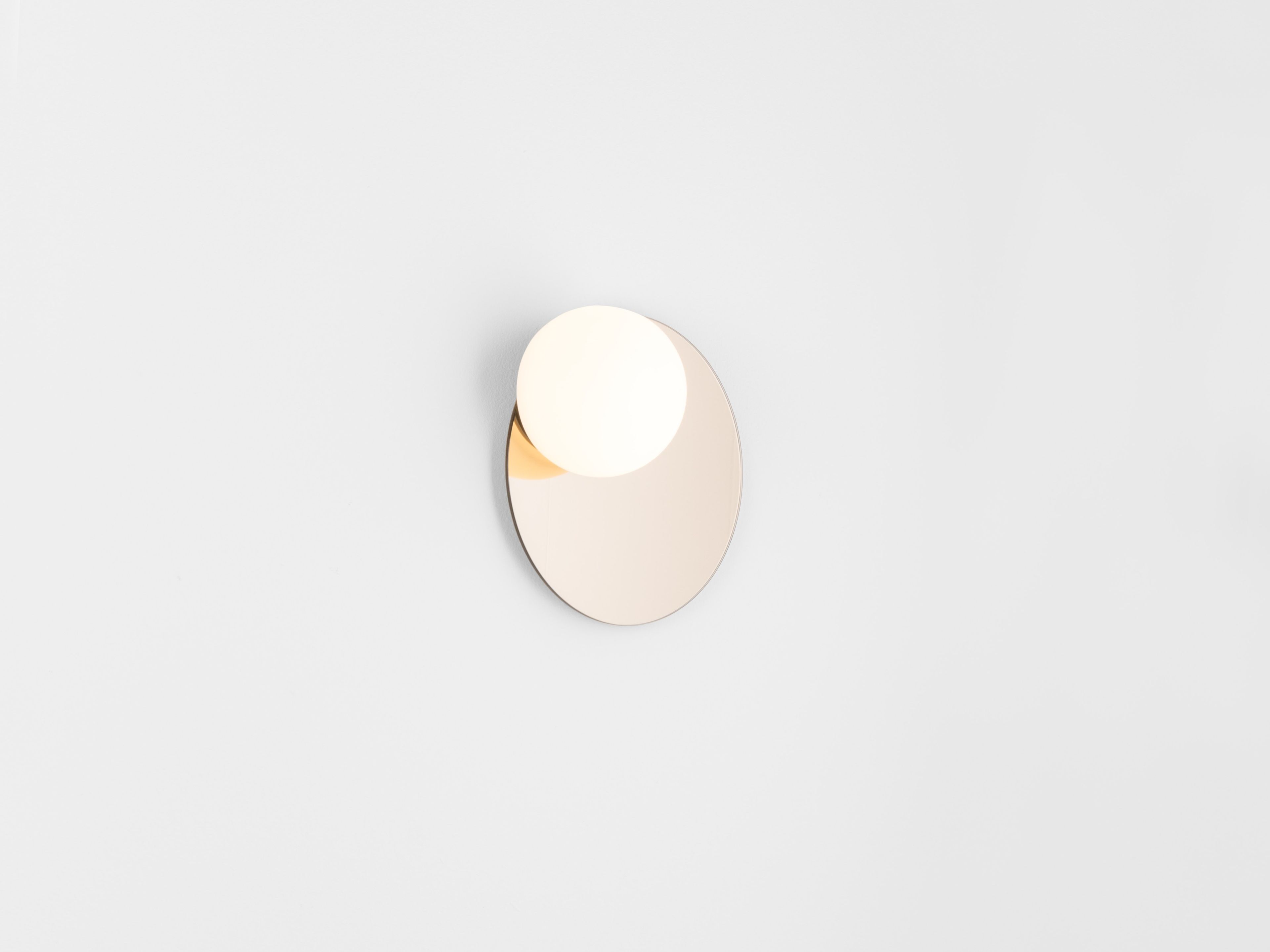 Круглое зеркало со встроенным настенным освещением Estiluz Circ ARCH-00008740 - Вид №2