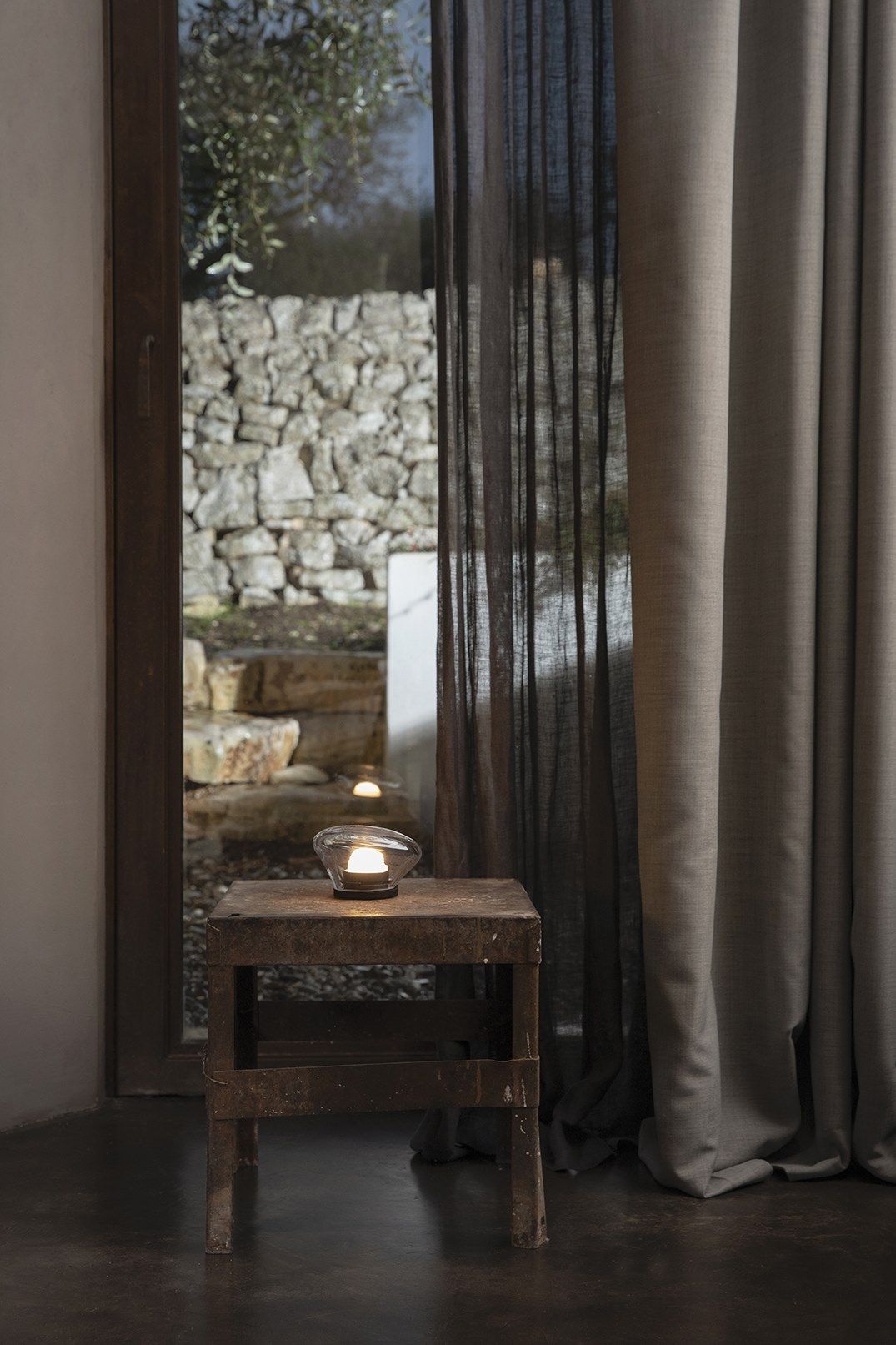 Стеклянная светодиодная настольная лампа Karman Agua ARCH-00148668 - Вид №5