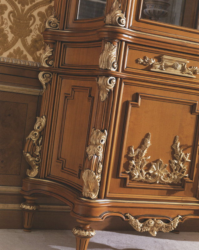 Витрина 370 FRATELLI RADICE 10370240010  - Вид №1