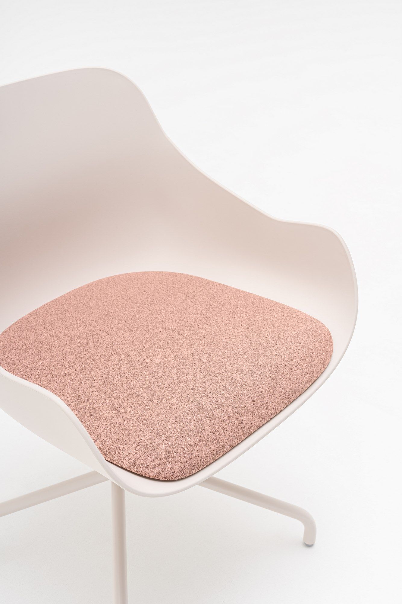 Вращающееся кресло из полипропилена со встроенной подушкой MDD Baltic ARCH-00118371 - Вид №33