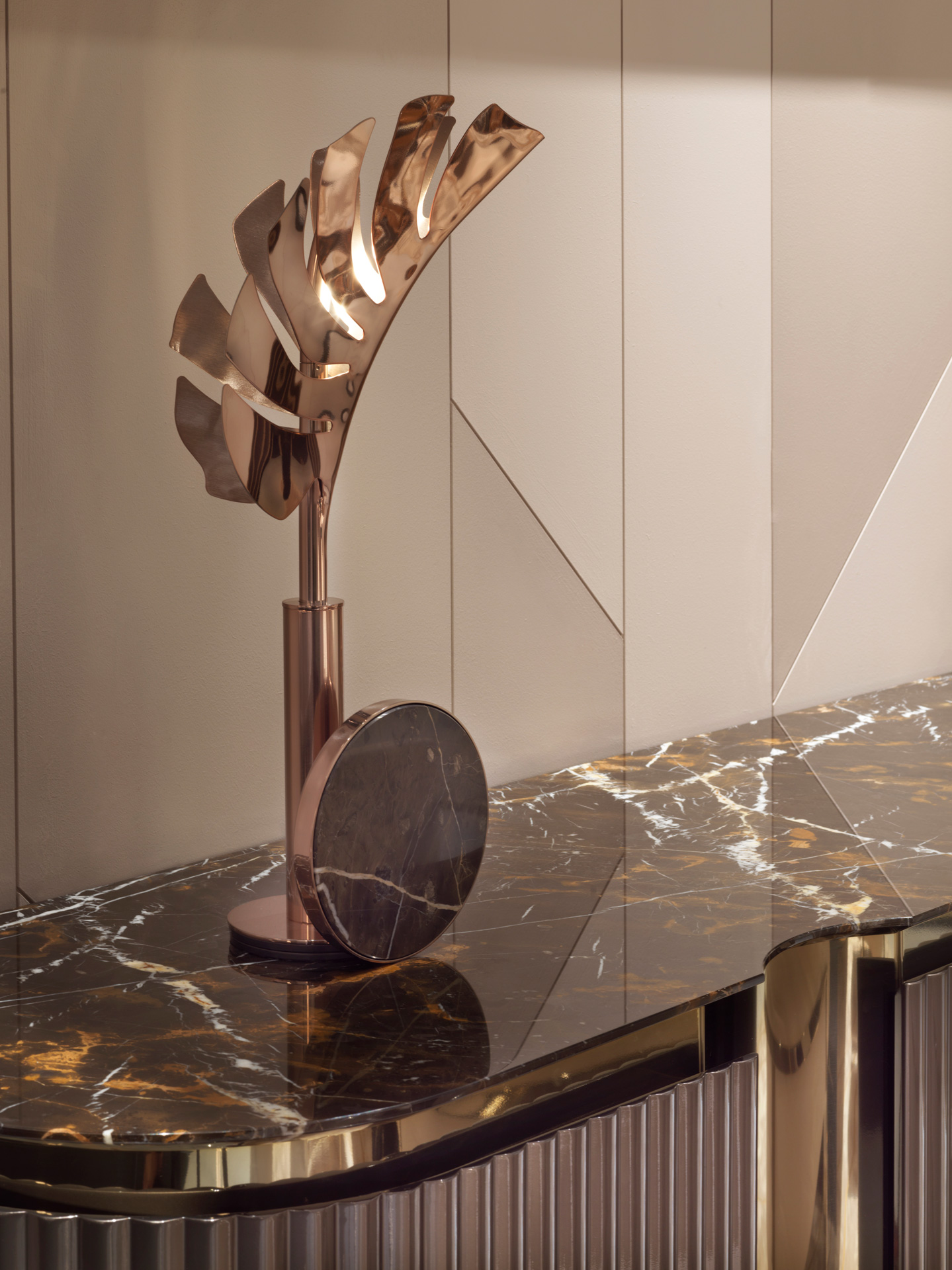 Callia Настольная лампа Visionnaire  - Вид №1