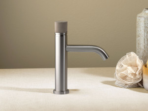 Однорычажный смеситель для раковины из нержавеющей стали