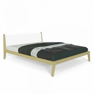 Кровать белая деревянная 200х200 Fly BRAGIN DESIGN ДИЗАЙНЕРСКИЕ 256391 Бежевый