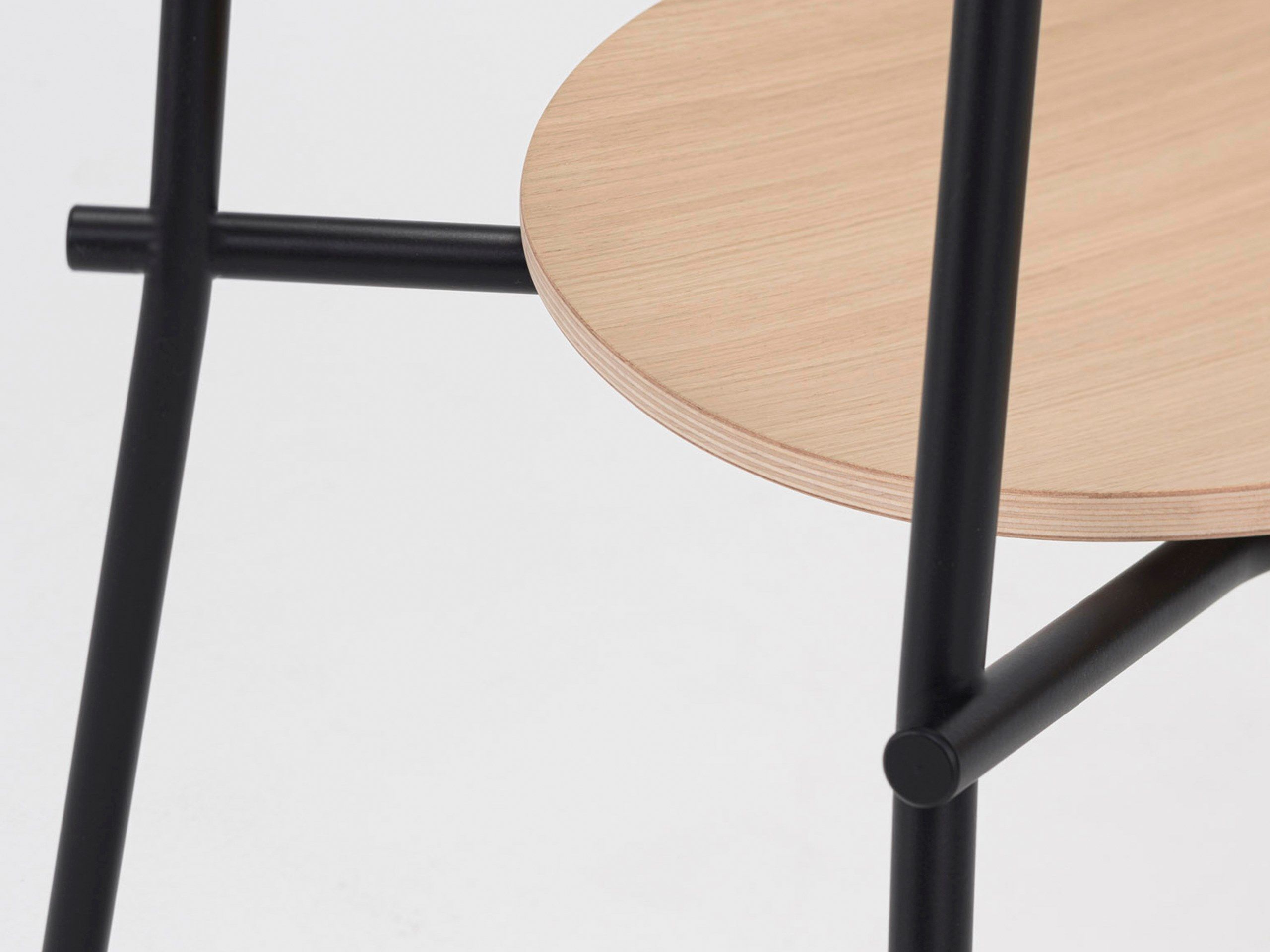 Стул с подлокотниками с открытой спинкой prostoria Strain ARCH-00022711 - Вид №3