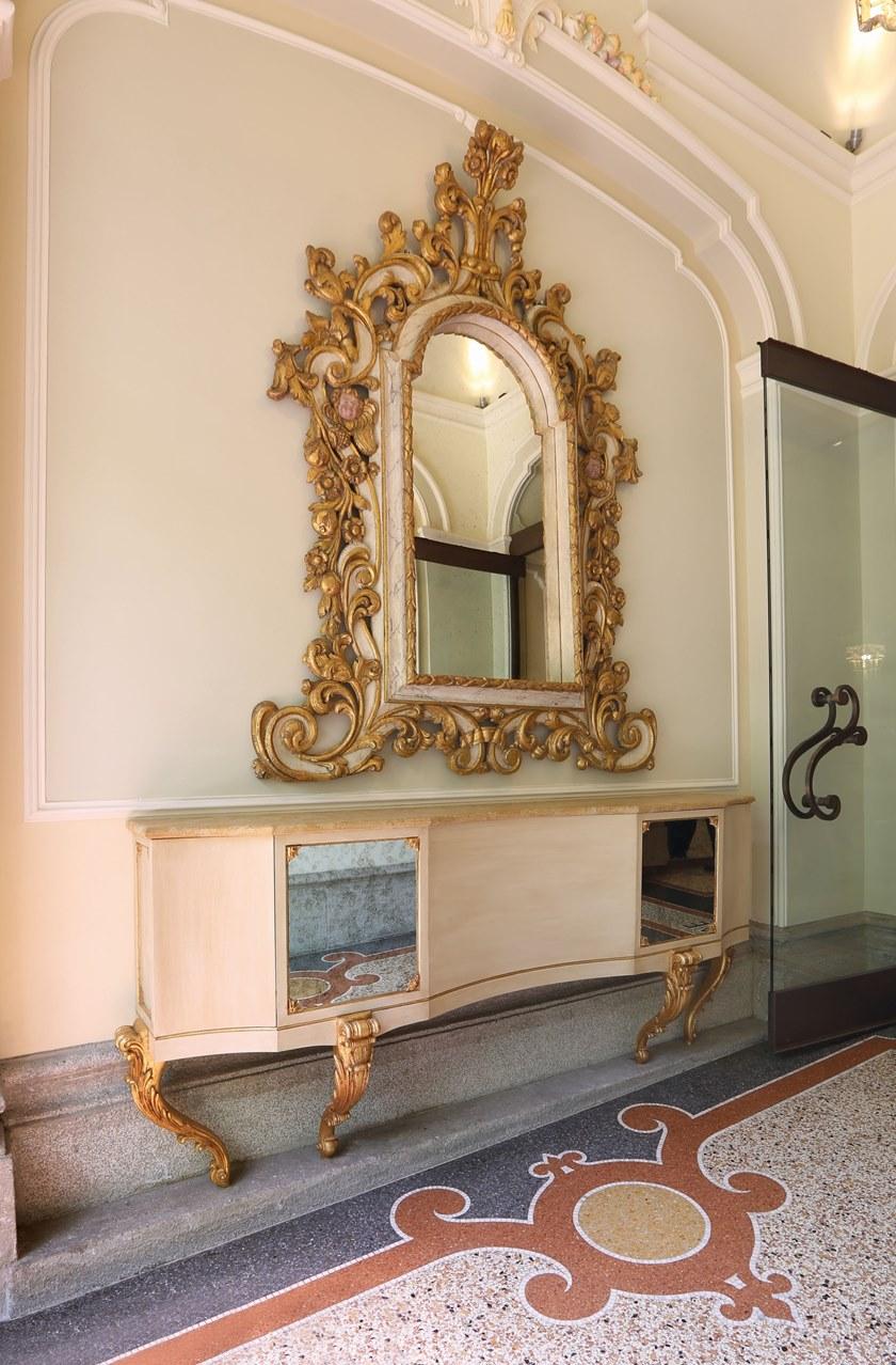 Arnaboldi Interiors Комод деревянный с распашными дверцами Curved sun-id-1479224 - Вид №1