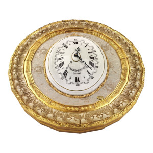 Украшенные фарфоровые часы