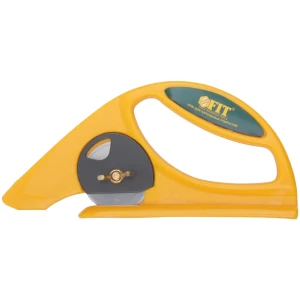 Нож для напольных покрытий Fit 10375 пластиковая ручка 45 мм