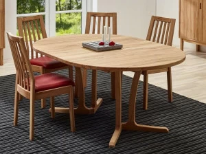 Dyrlund Овальный обеденный стол из дерева