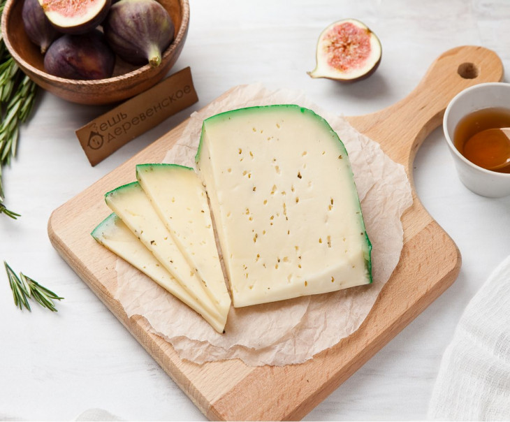 6890 Сыр "Мастер Гауда" с прованскими травами Вкусляндия 