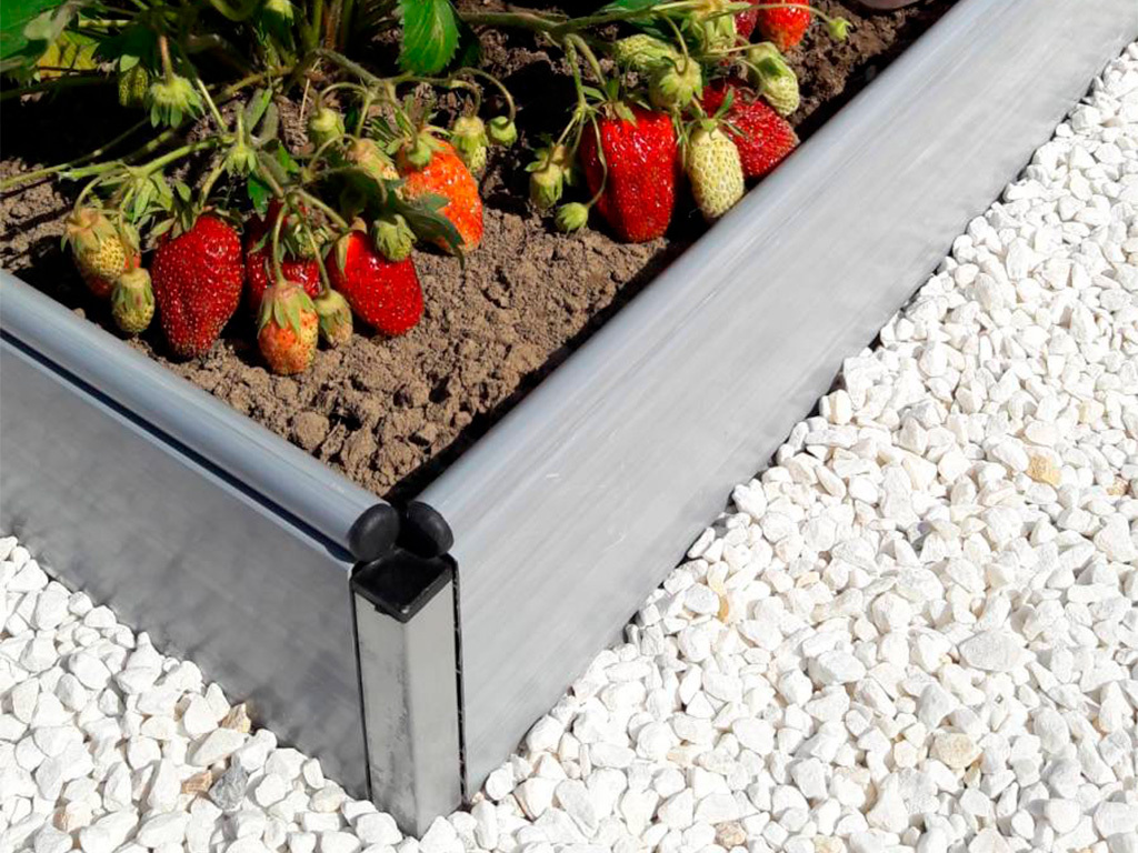 Грядка ПВХ 2х1 м. высота 12,5 см с автополивом ГеоПластБорд GPBST-140 - Вид №3