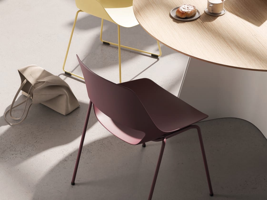 Штабелируемый стул из полипропилена для залов ожидания Brunner scoop ARCH-00118575 - Вид №1