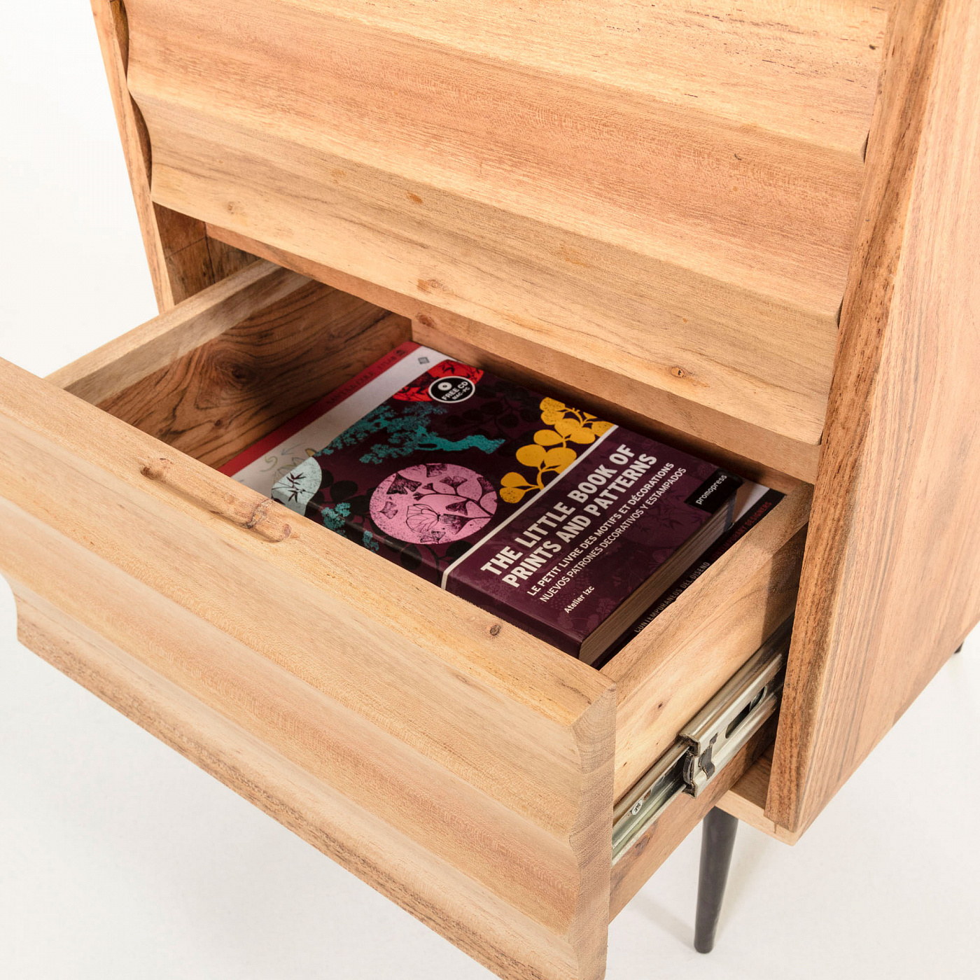 071797 Прикроватная тумбочка 40x55 акация La Forma Delsie  - Вид №1