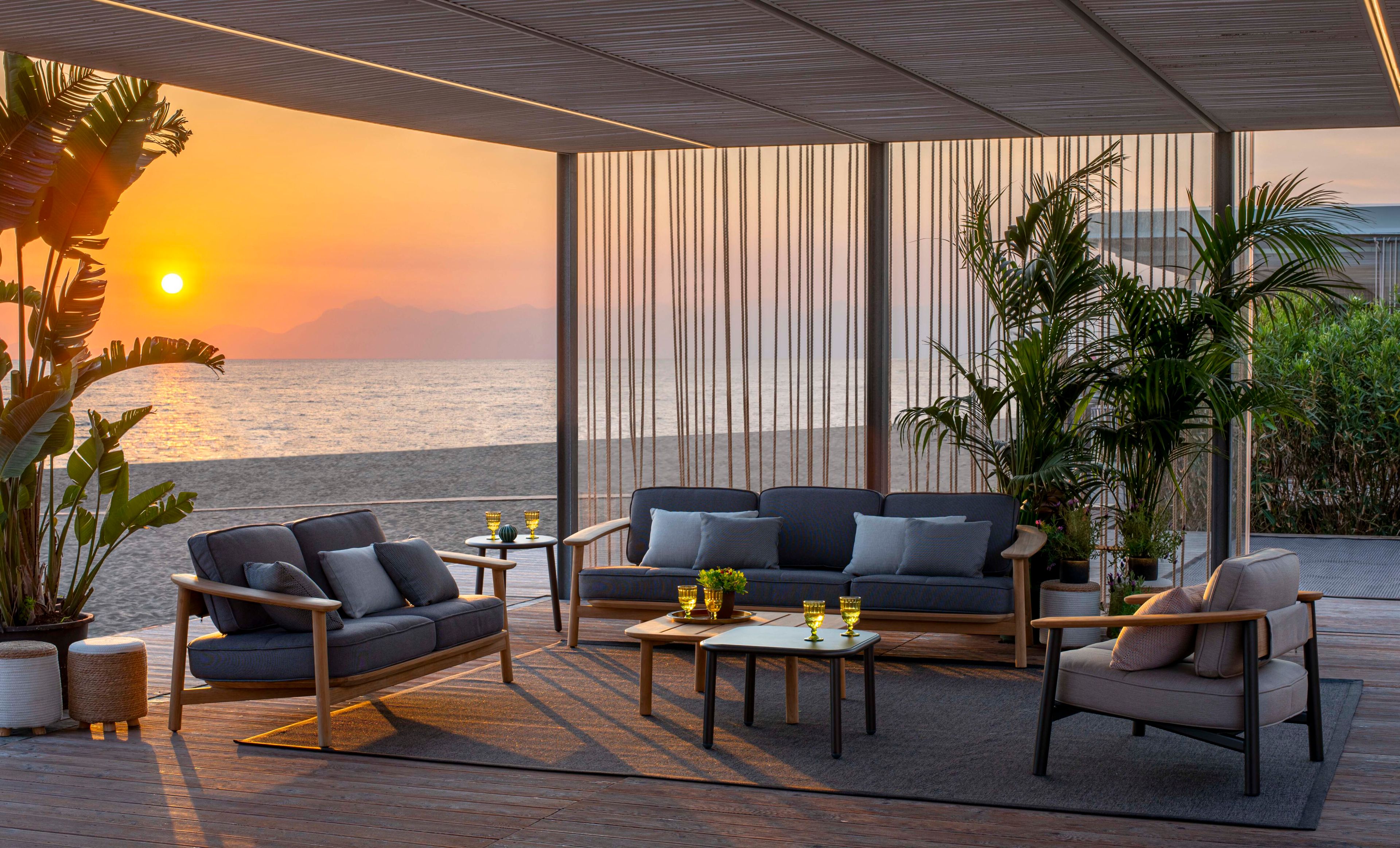 Низкий стол из тикового дерева emu Twins ARCH-00026840 - Вид №4