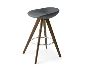 Табурет из массива дерева с подставкой для ног