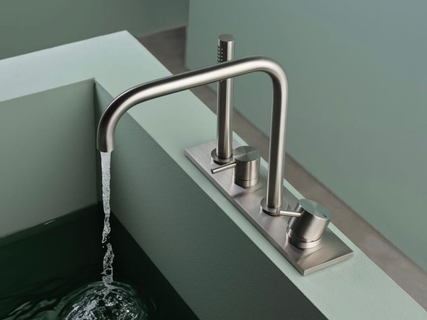 Смеситель для ванны с 4 отверстиями из нержавеющей стали с ручным душем BEAMTECH Level ARCH-00108021