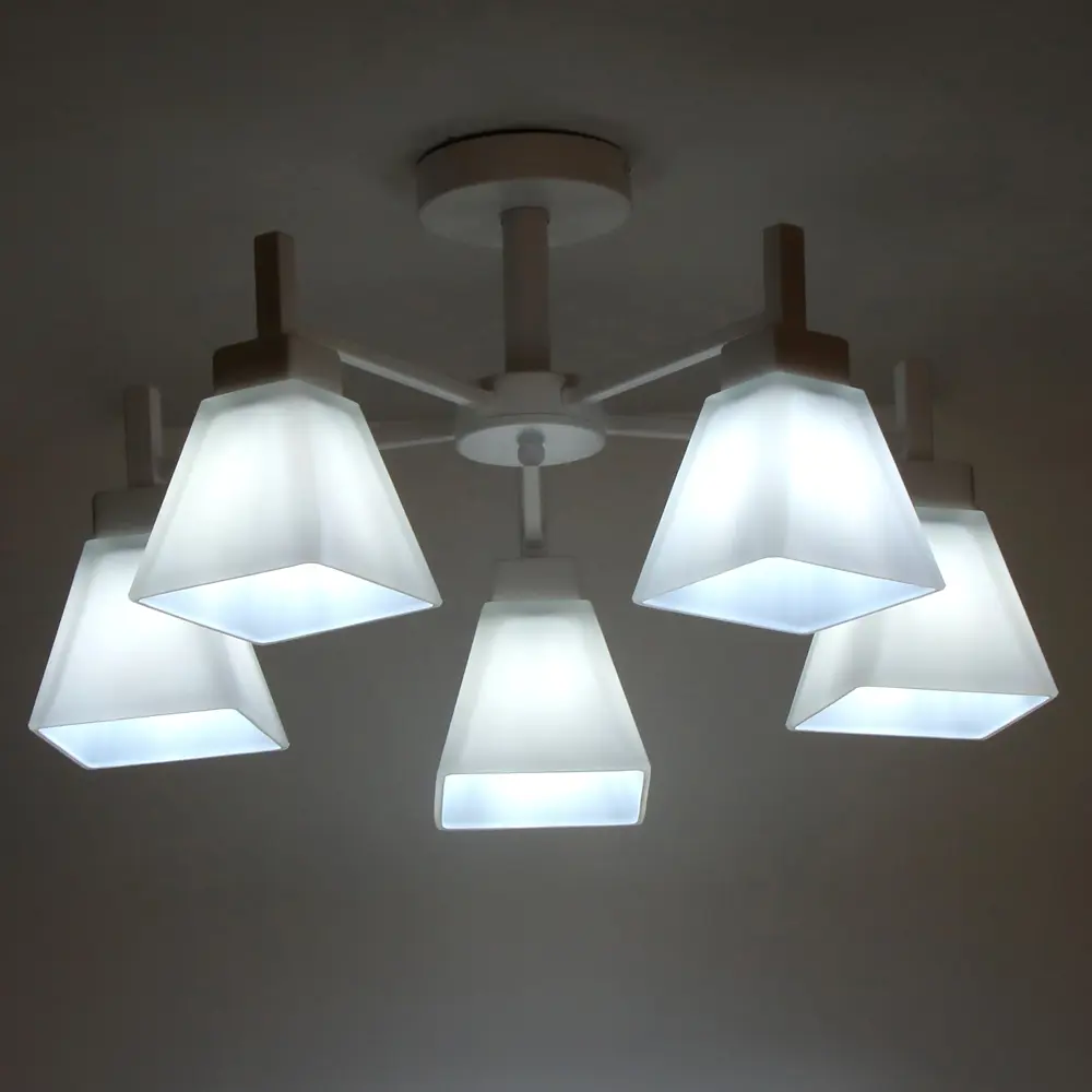 Люстра на штанге Cello 5 ламп 20 м² цвет белый SCHAFFNER STLM-2118635 - Вид №1