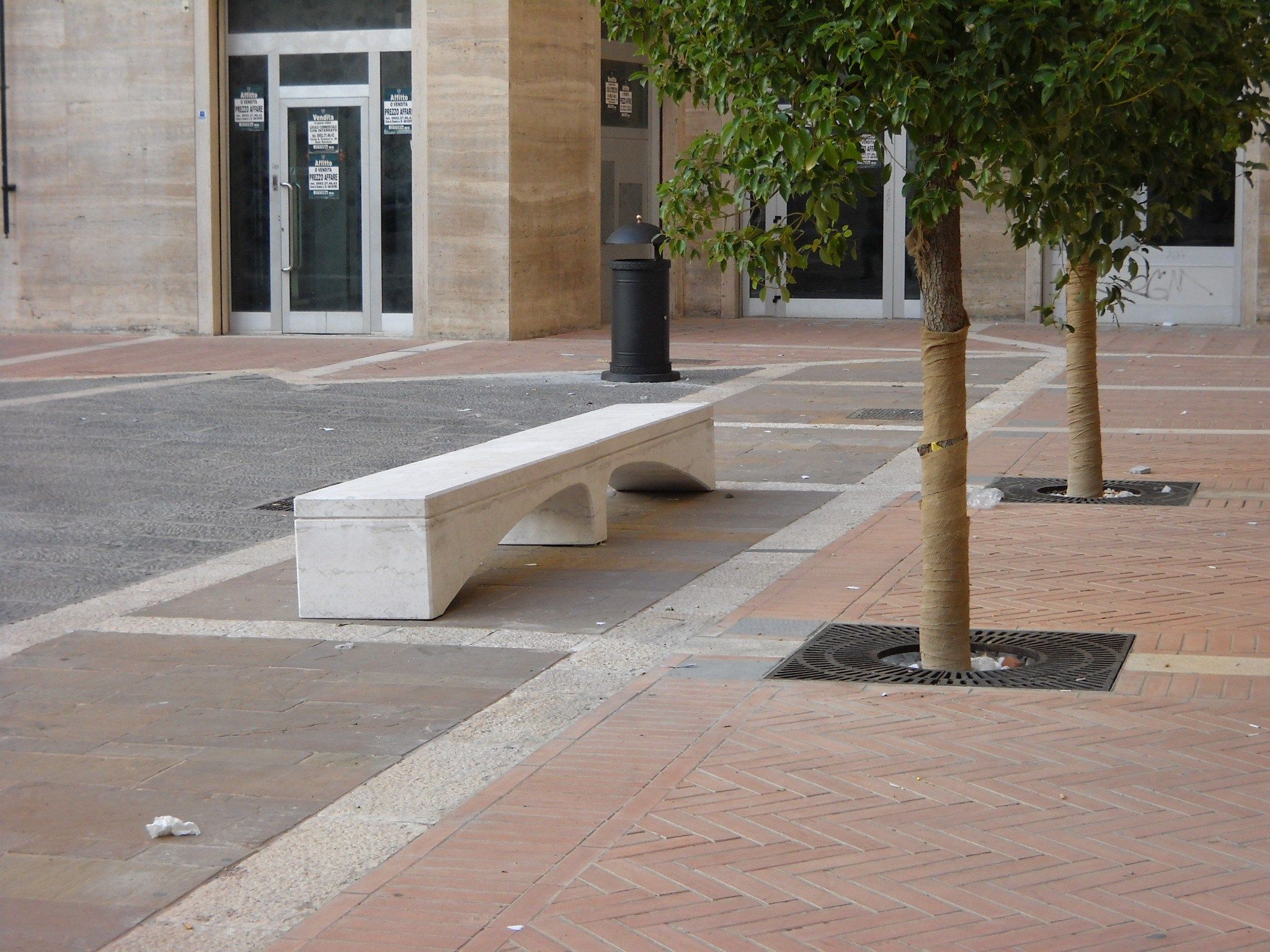 Скамья из камня Apricena Viscio Urban Design Onda ARCH-00104355 - Вид №10