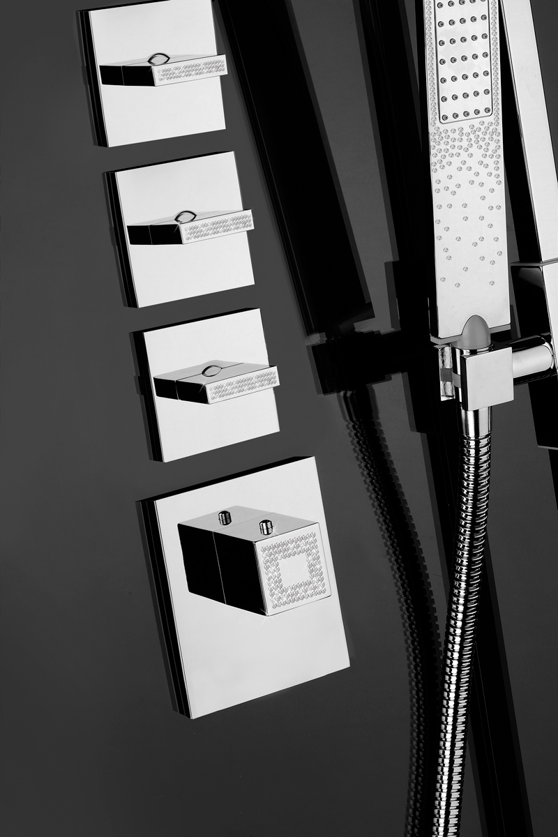 Z033205 + Z030202 000 Смеситель & запорный кран Rectangular 3 Outlets LP BOSSINI  - Вид №4