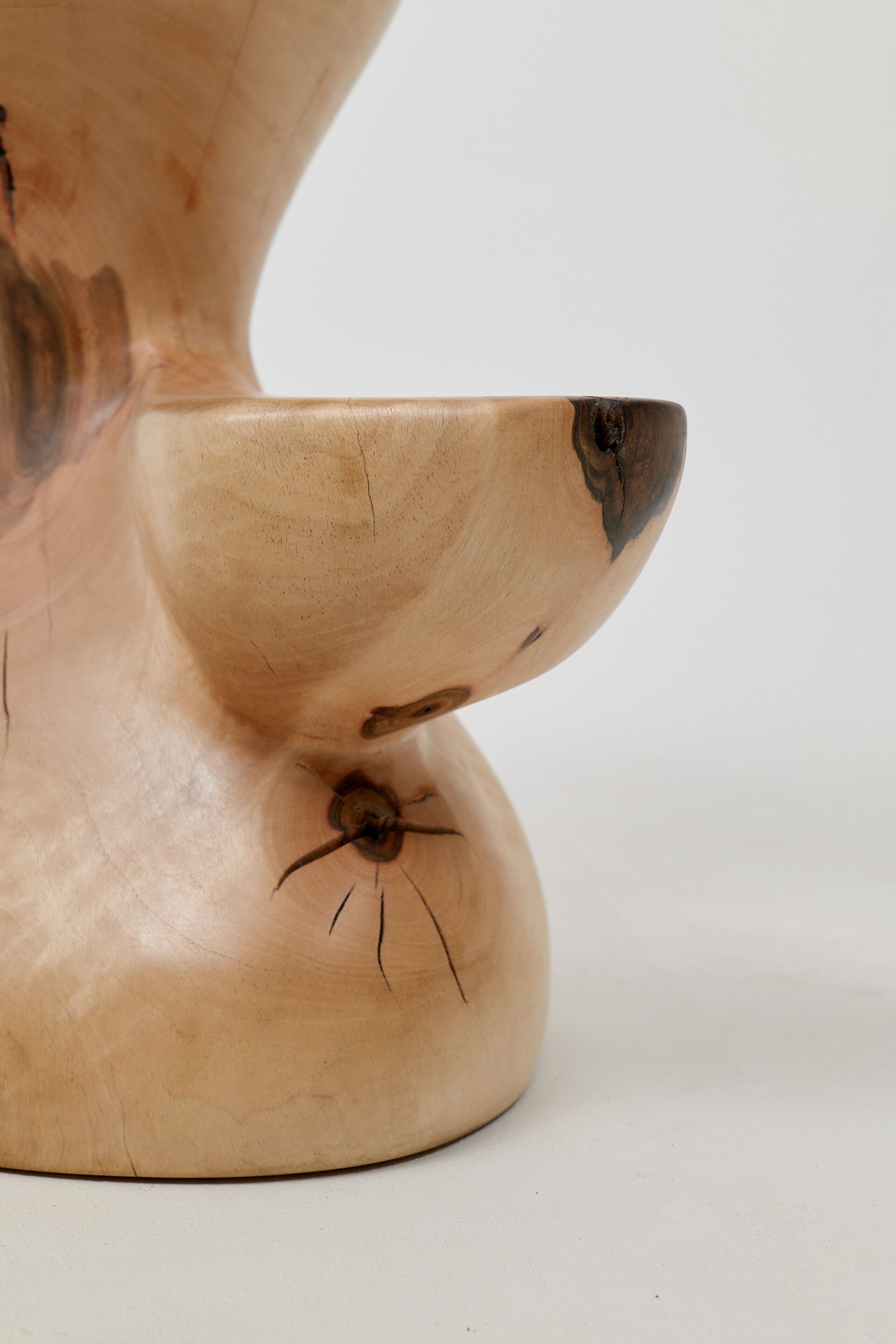 Журнальный столик из грецкого ореха Logniture Leszy ARCH-00036371 - Вид №4