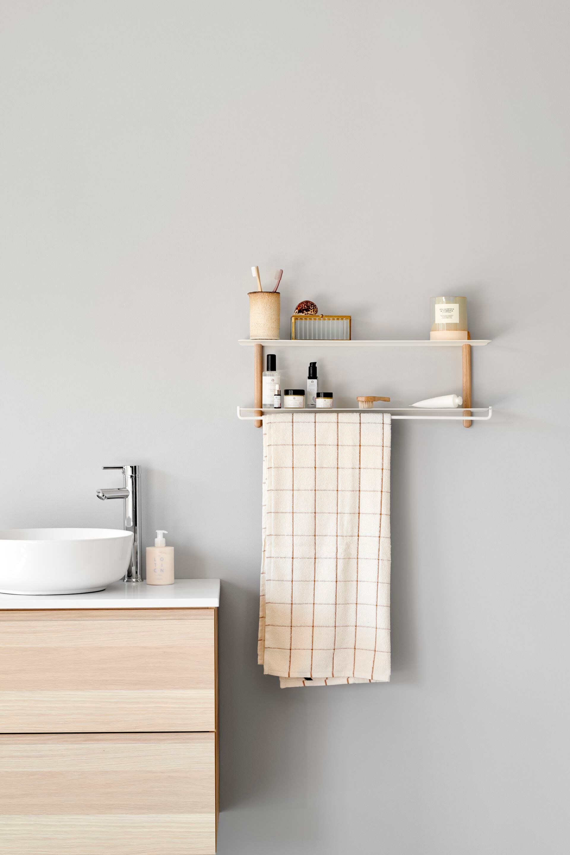 Стальной держатель для полотенец Gejst Nivo ARCH-00141750 - Вид №1