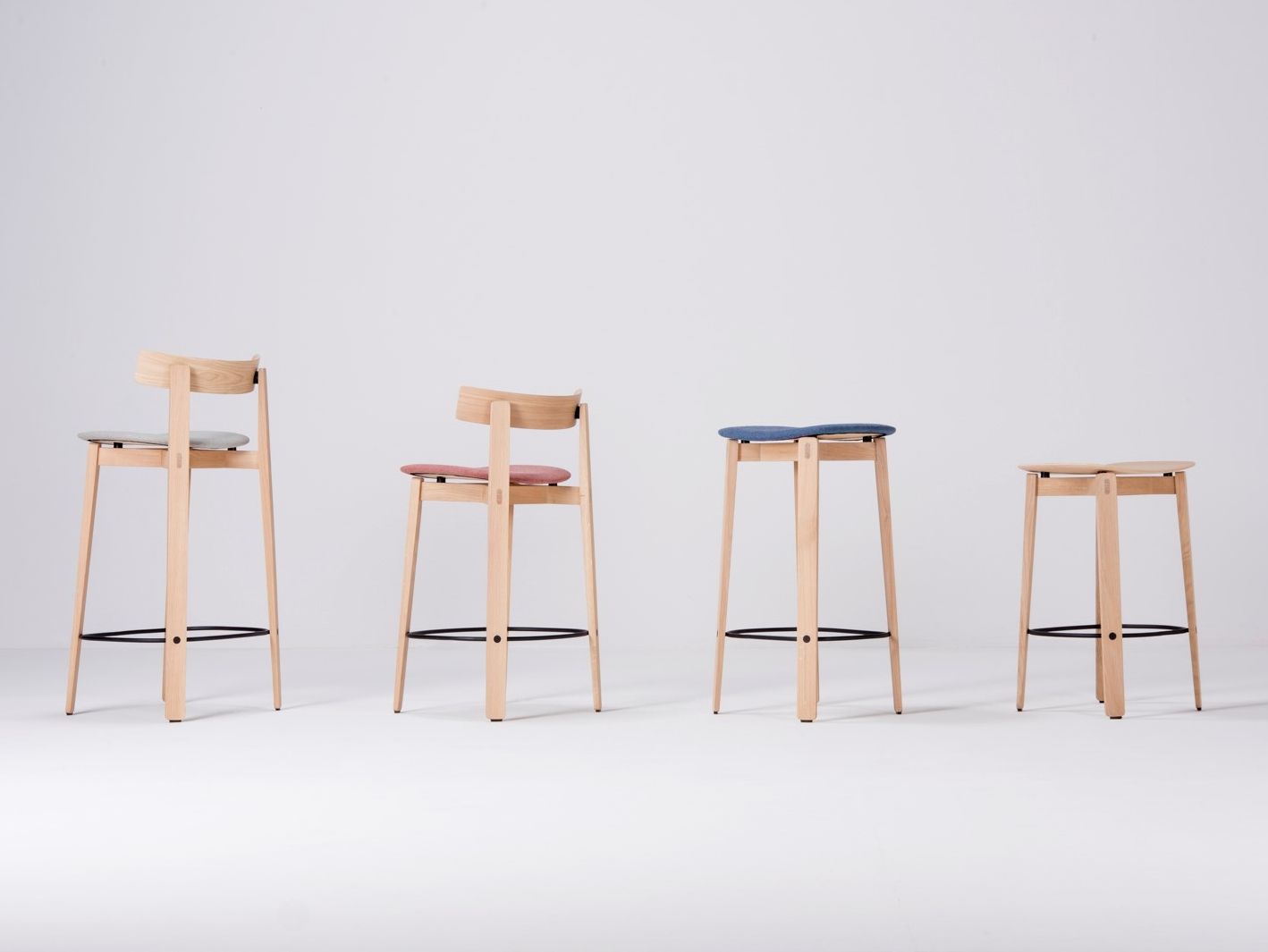 Дубовый барный стул со спинкой Gazzda ARCH-00101904 - Вид №8