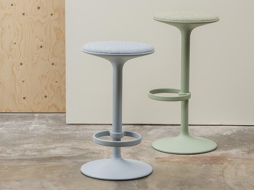 Andreu World Барный стул из алюминия с подставкой для ног Hula Bq2795 - Вид №15