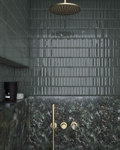 Смеситель для душа с 3 отверстиями и ручным душем