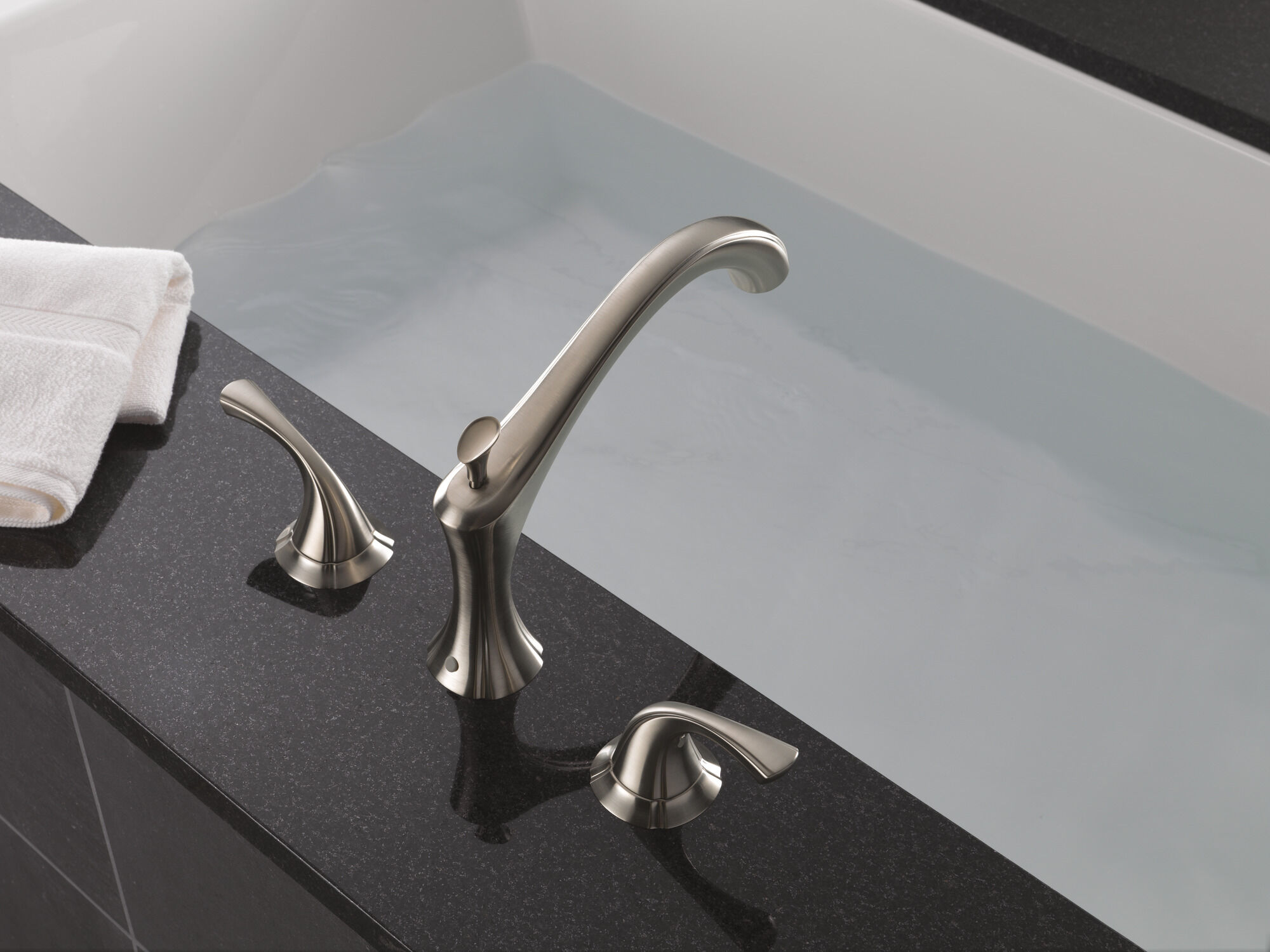 T2792-SS Римская ванна Delta Faucet Addison Нержавеющая сталь  - Вид №1