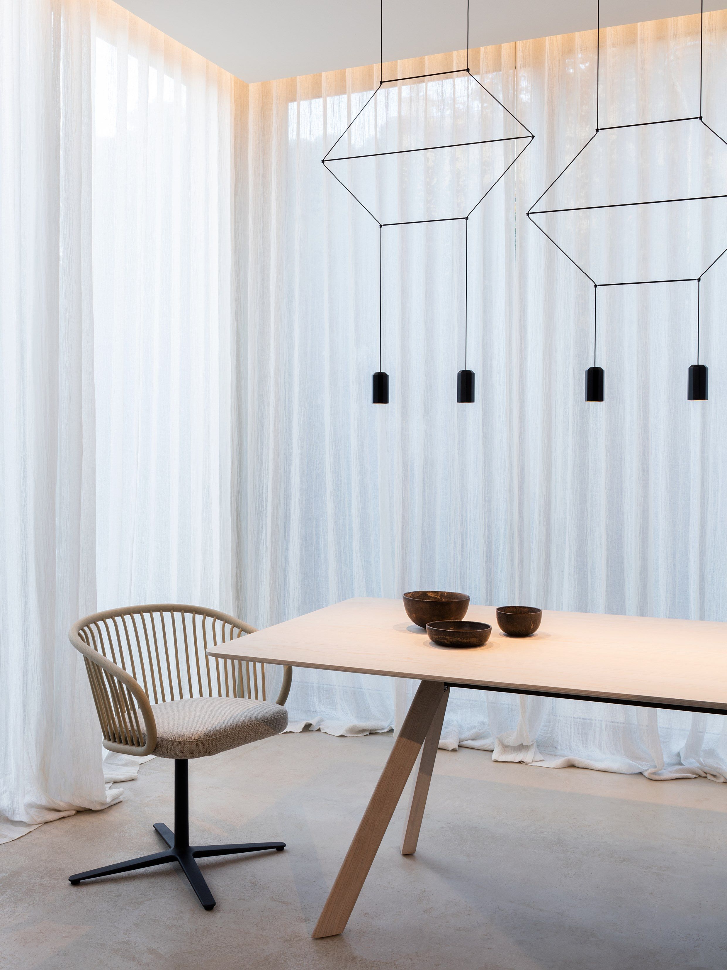 Прямоугольный стол из массива дерева EXPORMIM ATRIVM ARCH-00137630 - Вид №1