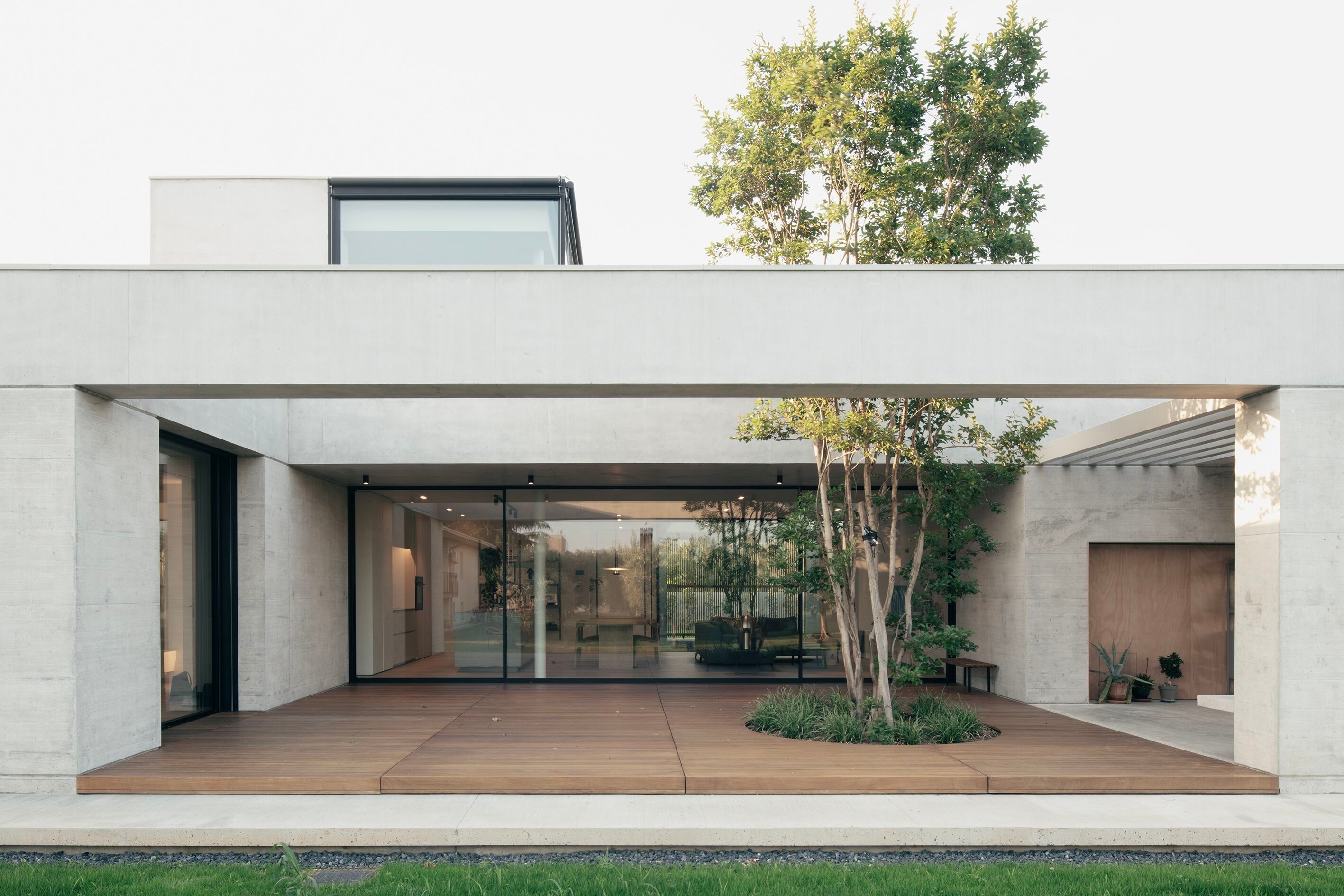 Алюминиевое раздвижное окно Impronta XTRAVISION ARCH-00071197 - Вид №7