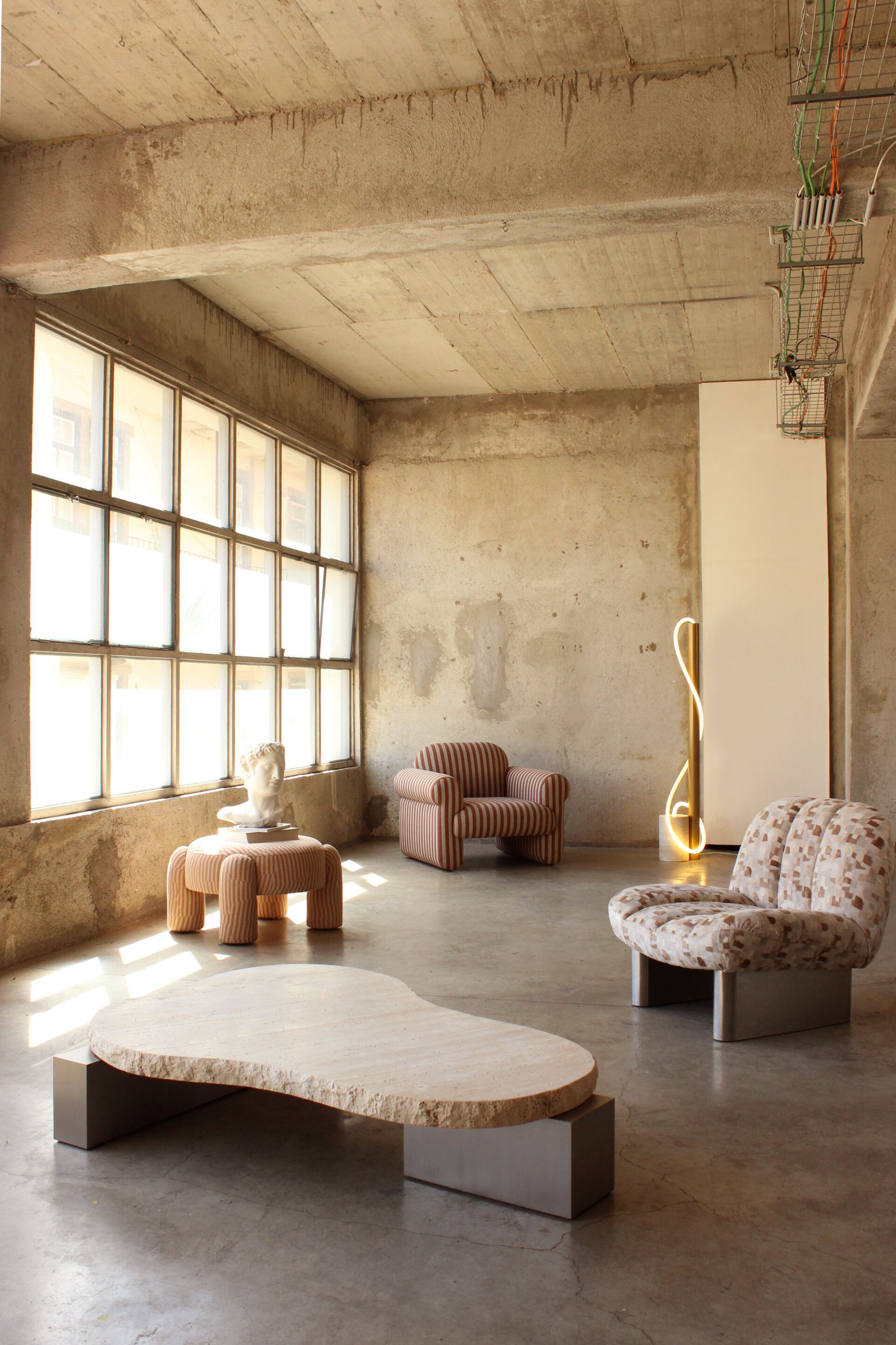 Тканевое кресло с подлокотниками DOOQ OSCAR ARCH-00094015 - Вид №5