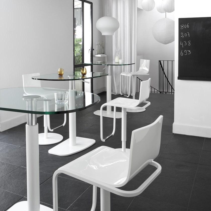 Ligne Roset Регулируемый по высоте табурет из стали и дерева с подставкой для ног  10262865-10262866  - Вид №4