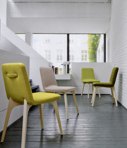 Стул VIK LIGNE ROSET 10261027