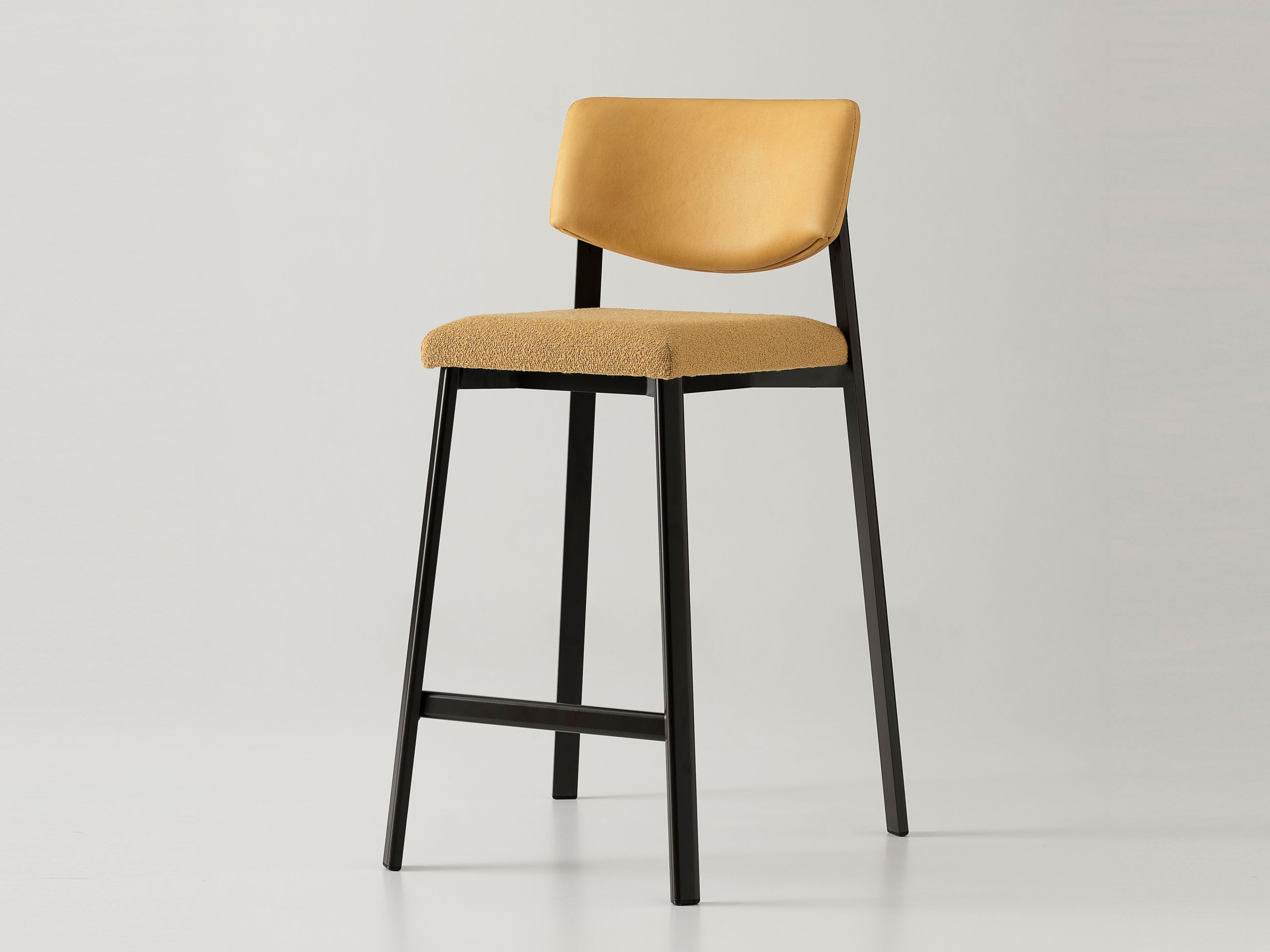 Мягкий стул со спинкой Pointhouse Beba ARCH-00057153