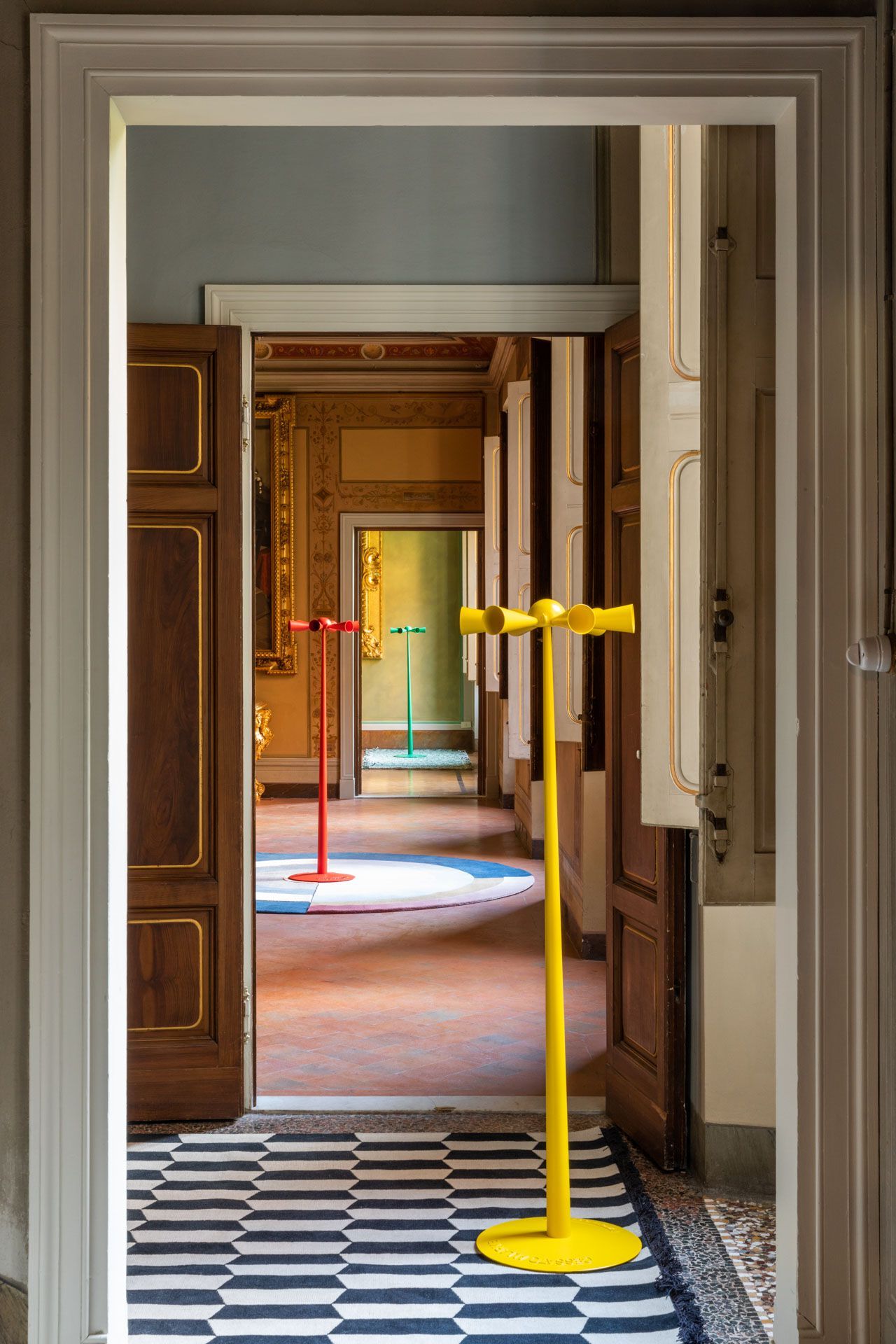 Алюминиевая напольная вешалка Poltronova прекращено сигнализация ARCH-00073021 - Вид №37