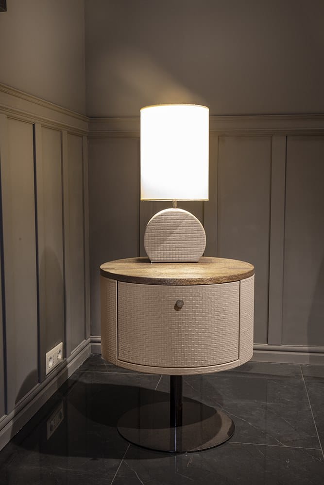 Кожаная настольная лампа Formitalia MERIDIAN ARCH-00112858 - Вид №1