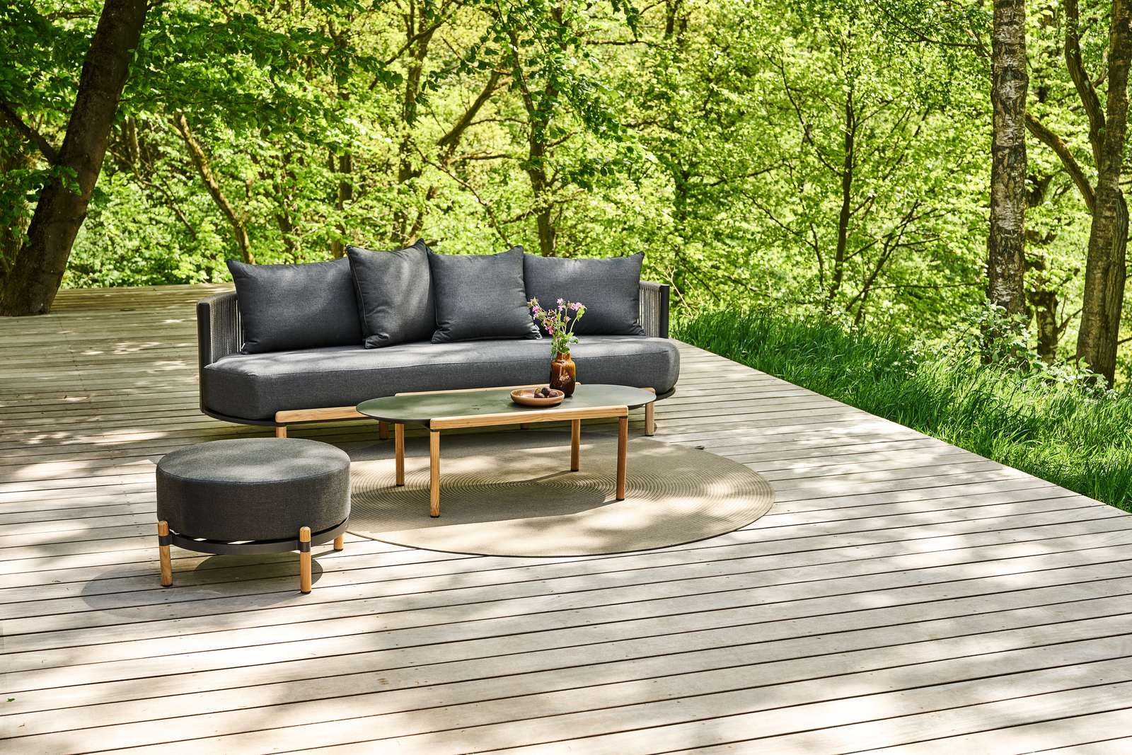 Керамический овальный садовый журнальный столик Mindo Mindo 107 ARCH-00077814 - Вид №1