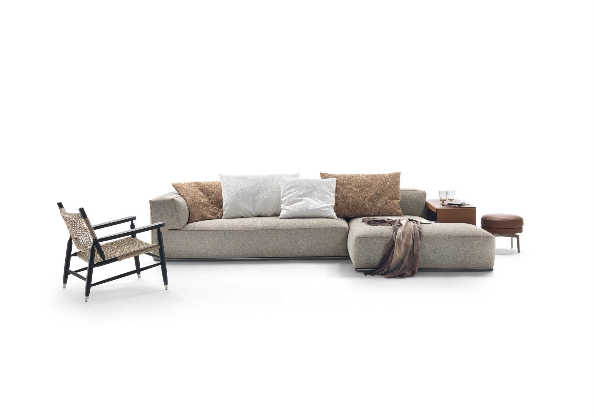 Тканевый диван с журнальной стойкой Flexform Perry ARCH-00141261 - Вид №2