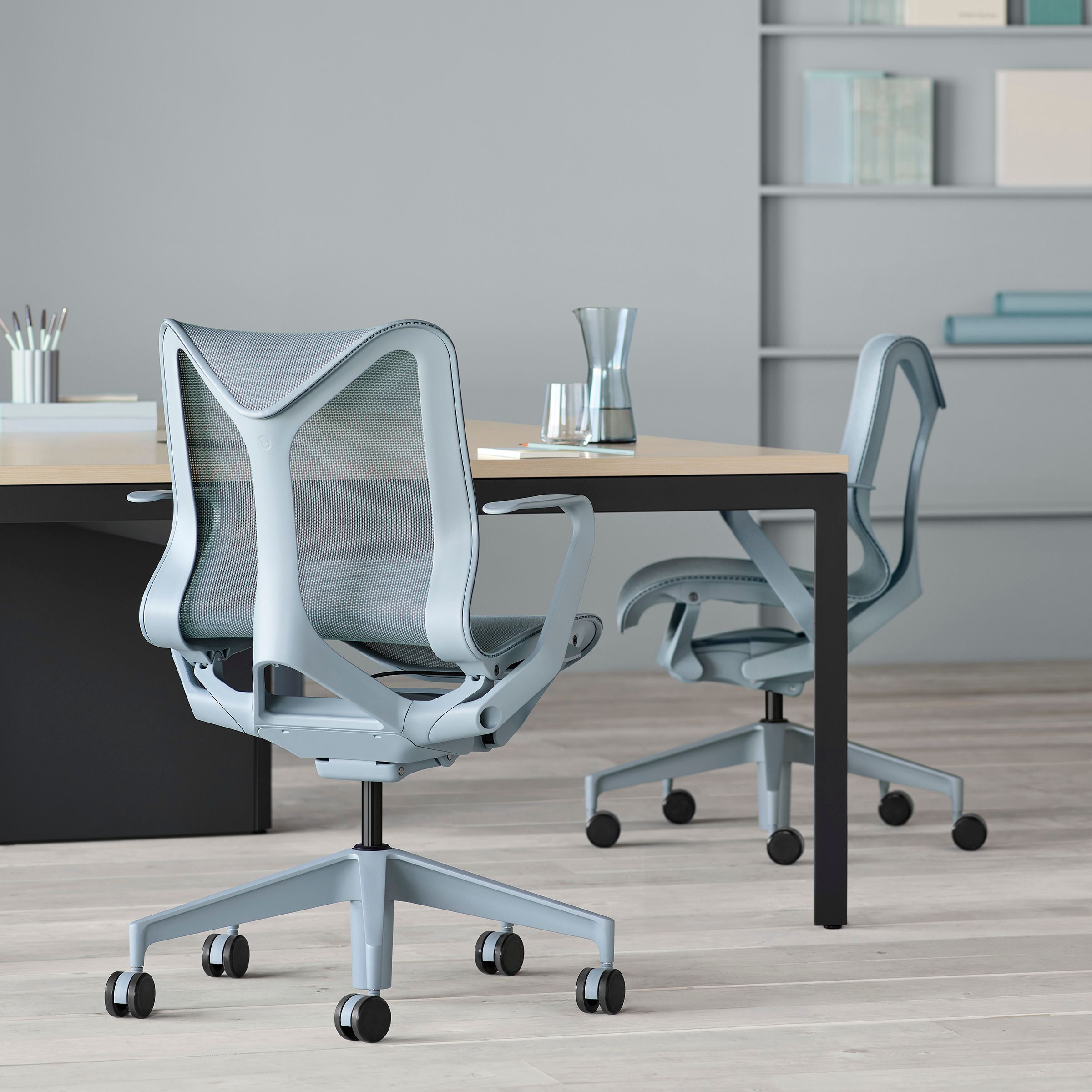 Эргономичный офисный стул с низкой спинкой Herman Miller Cosm ARCH-00114176 - Вид №12