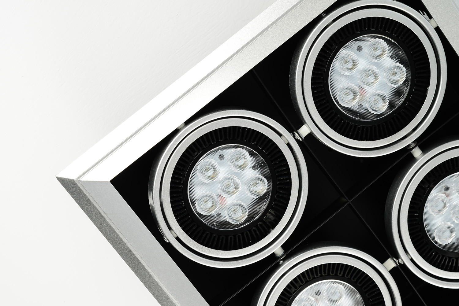 2000000016313 Встраиваемый потолочный светильник 4 ELECTRORETRO Grille Lamp  - Вид №1