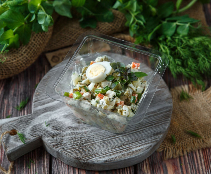 6148 Салат "Столичный" с фермерской курицей Халяль Вкусляндия  - Вид №1