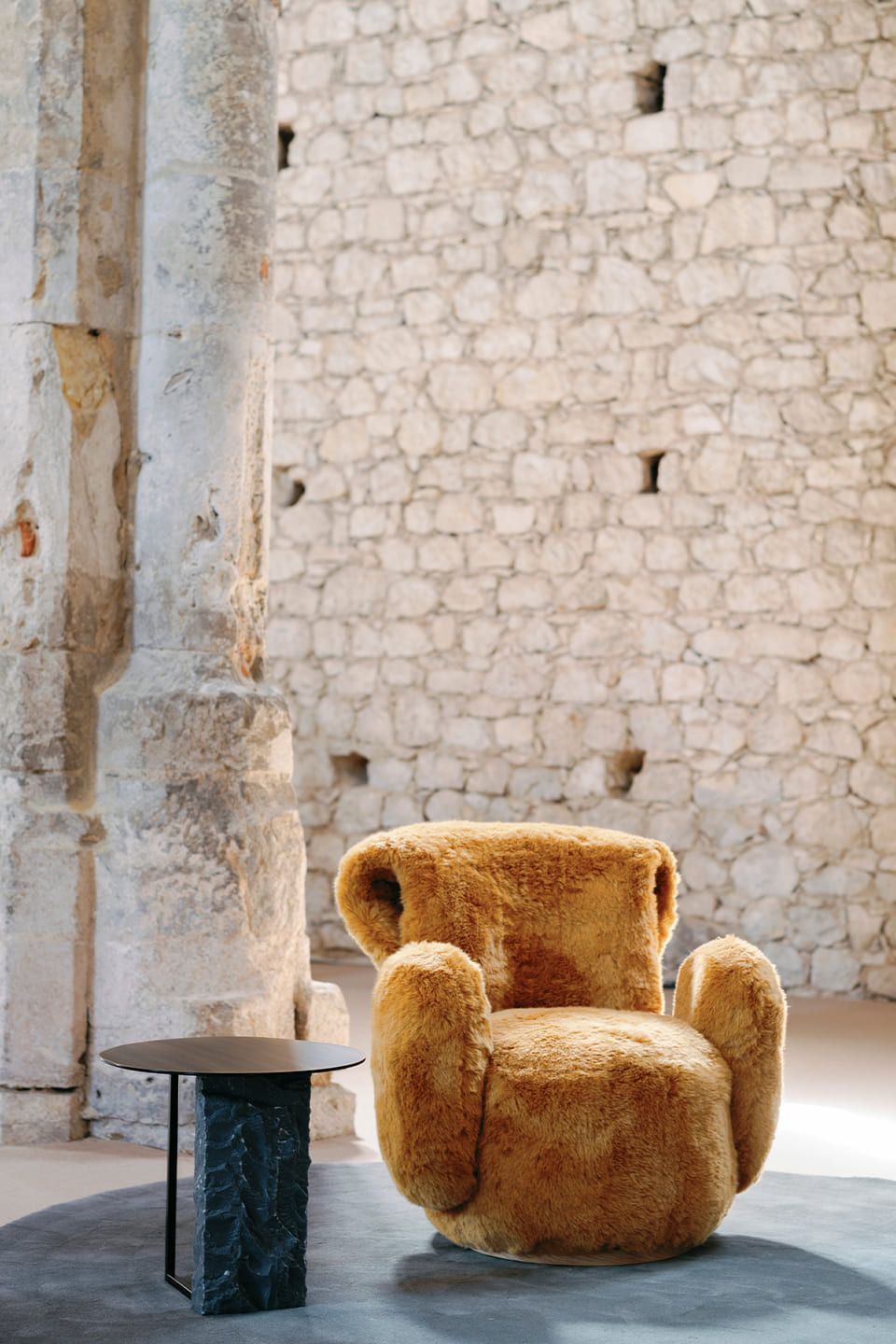 Круглый журнальный столик из черного мрамора Marquina Greenapple AIRE ARCH-00075831 - Вид №7