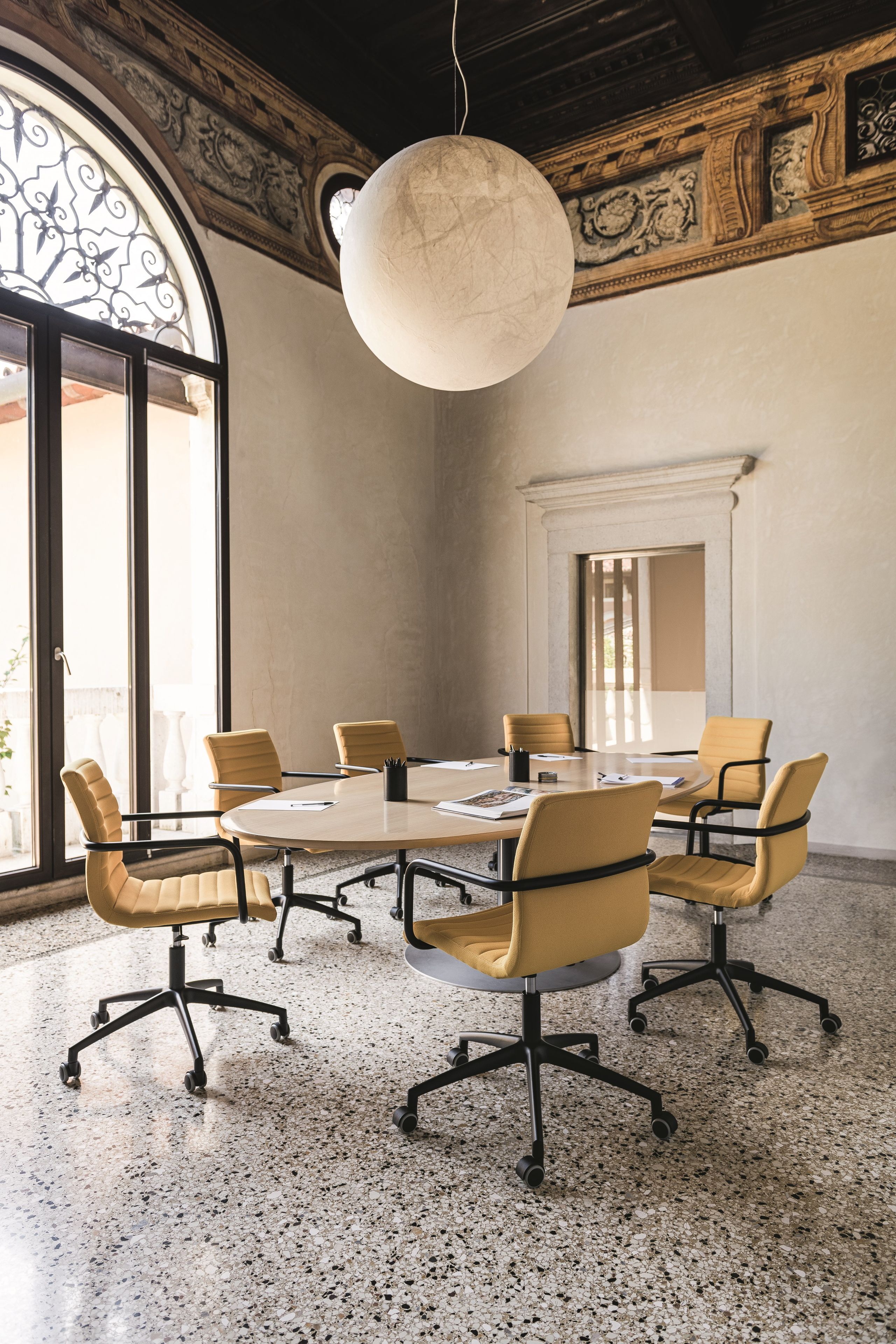 Ткань операционный офисный стул с колесами Midj STAR DPB ARCH-00122200 - Вид №1