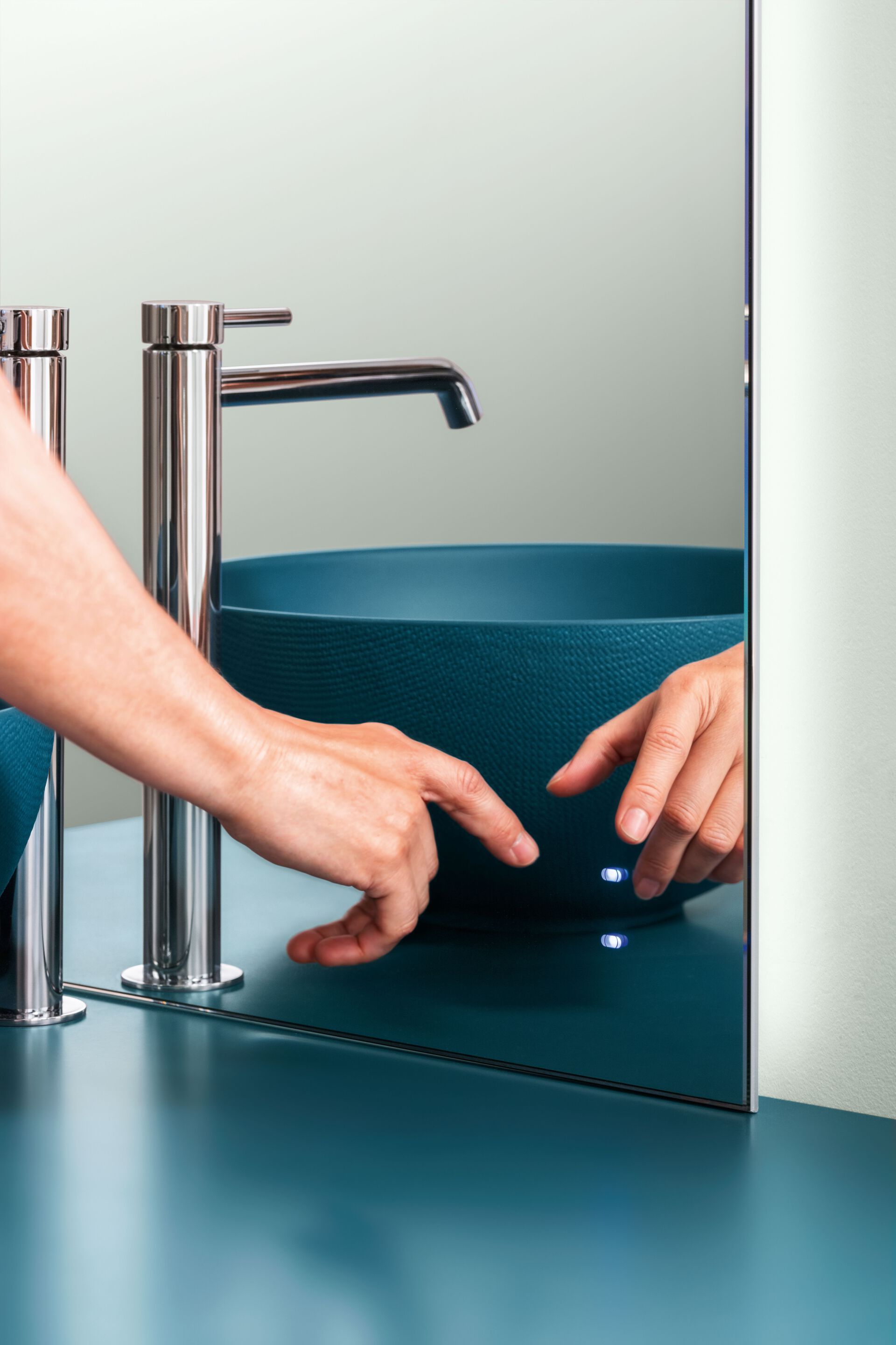 Глянцевый и матовый лакированный деревянный подвесной умывальник ARBLU Dress System ARCH-00056301 - Вид №3