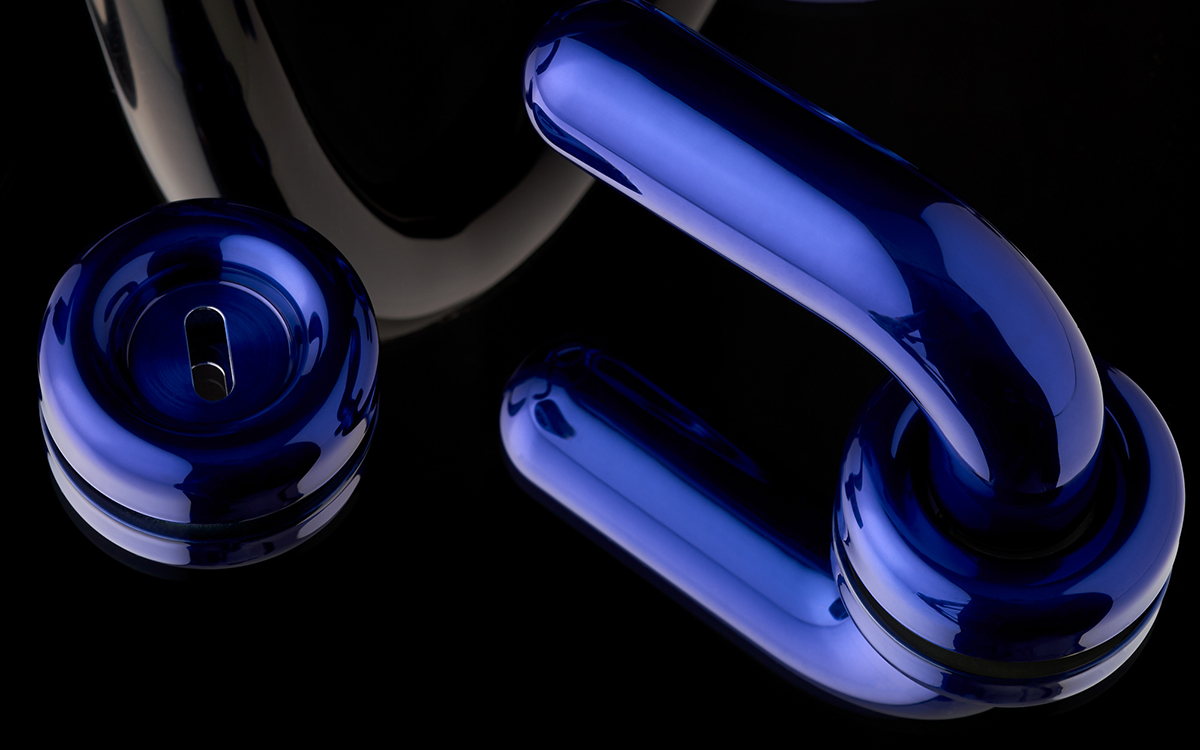 179001F1001 Толстая накладка с отверстием для ключаd line Tom Dixon  - Вид №1