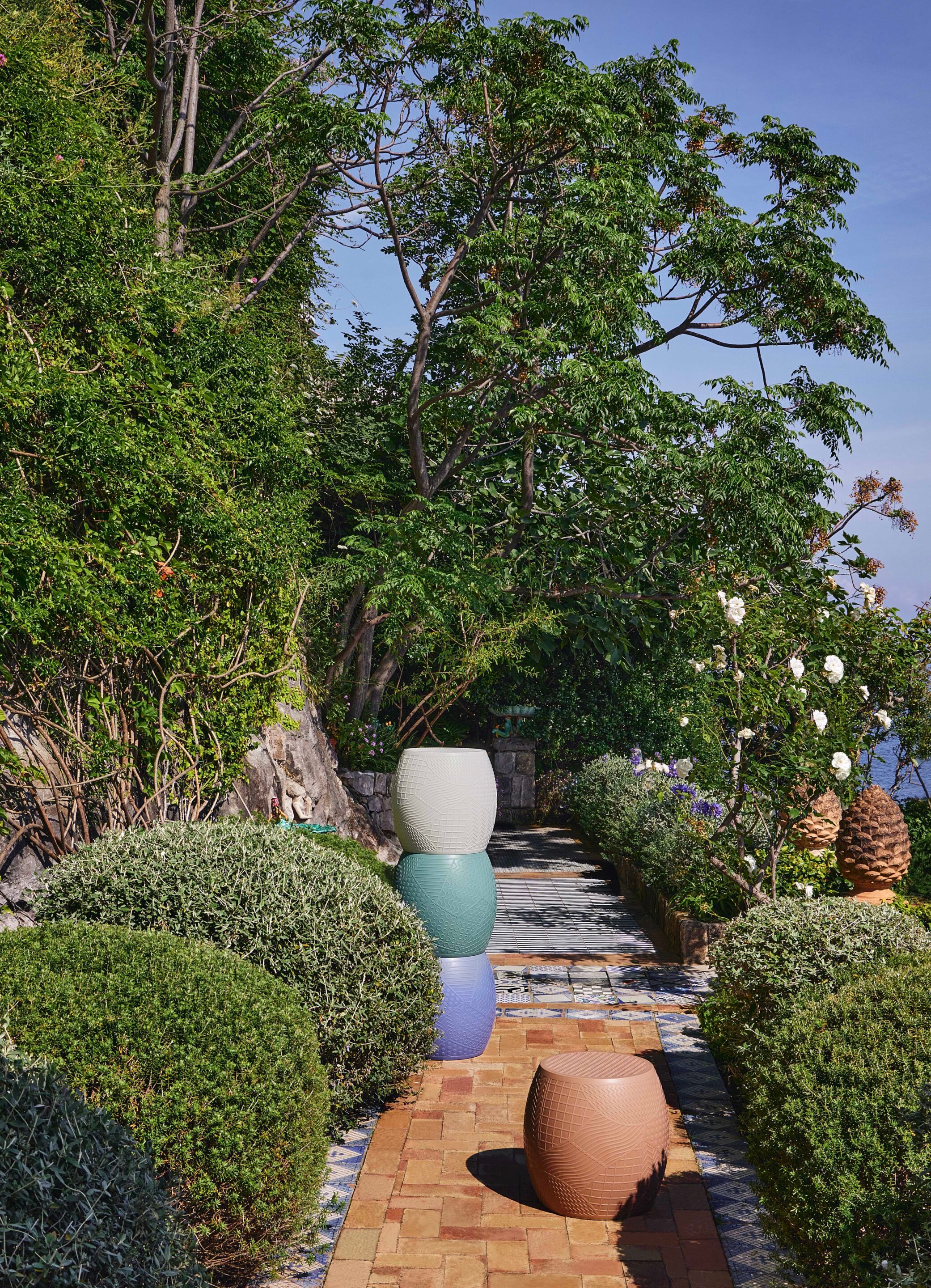 Стул / журнальный столик из инженерного пластика Kartell ROY ARCH-00111650 - Вид №12